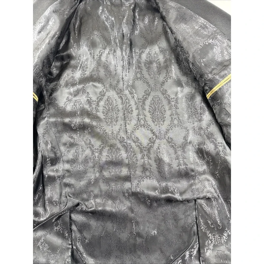 Sand The Red Carpet Brocaded Abstract White‎ And Black Men's Dinner Jacket Nice!